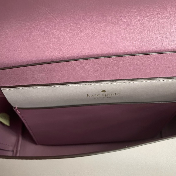 Kate spade lavender cross body ourse - Picture 5 of 7